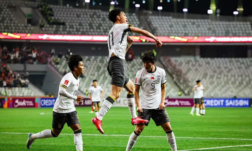 od体育教练-比赛中球队们的技战术表现备受瞩目