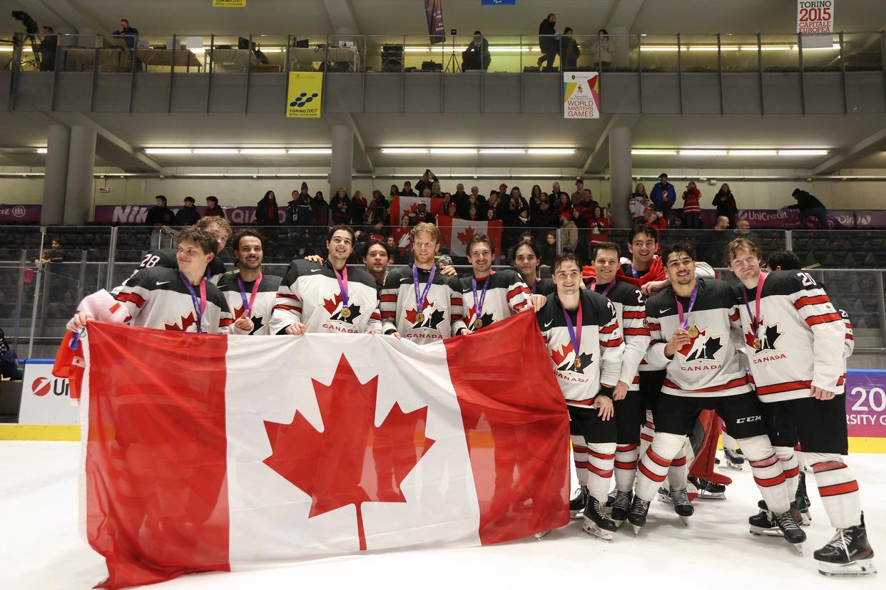 od体育视频-包含加拿大代表队在比赛中表现出优秀的团队合作精神的词条