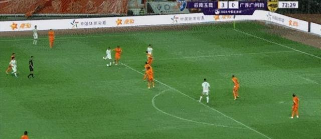 od体育官方入口-点球争夺激烈,球队险胜对手