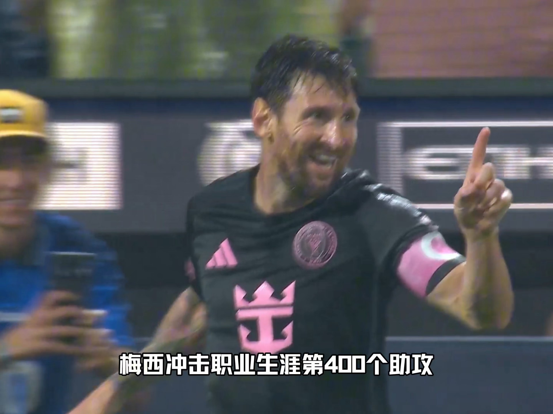 od体育官网入口-梅西连场破门!巴萨大胜瓦伦西亚,球迷欢呼的简单介绍