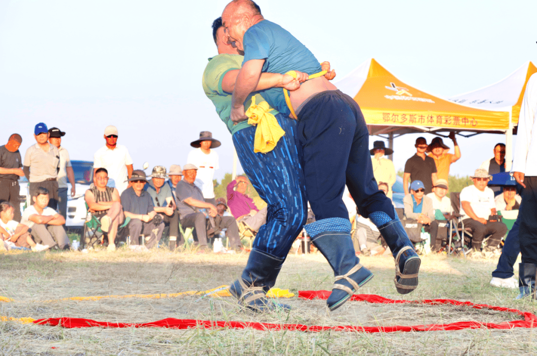 od体育登录入口-实力对决!球队竞技高手齐聚,尽展拳脚