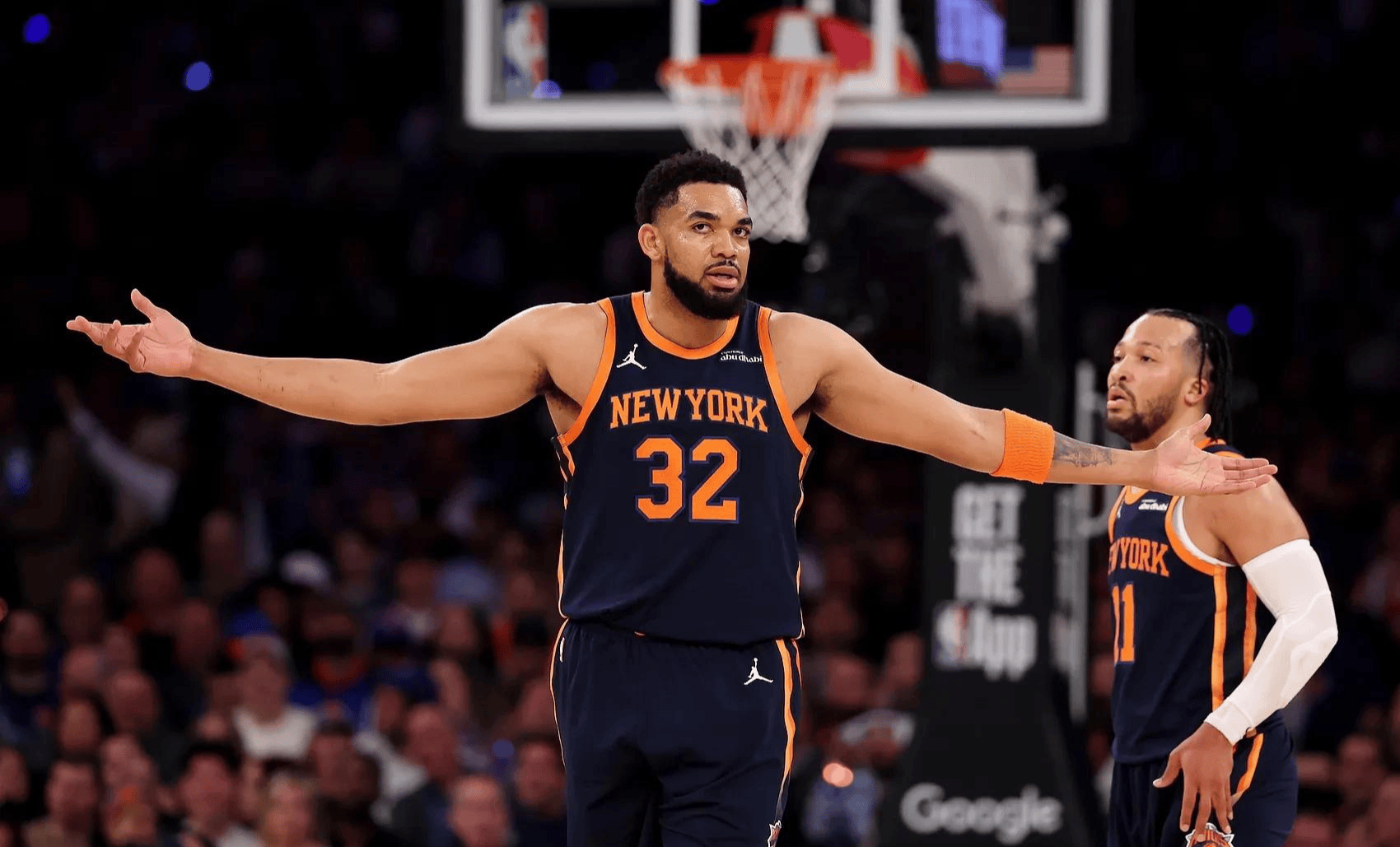 od体育娱乐-步行者队客场击败骑士，士气高昂